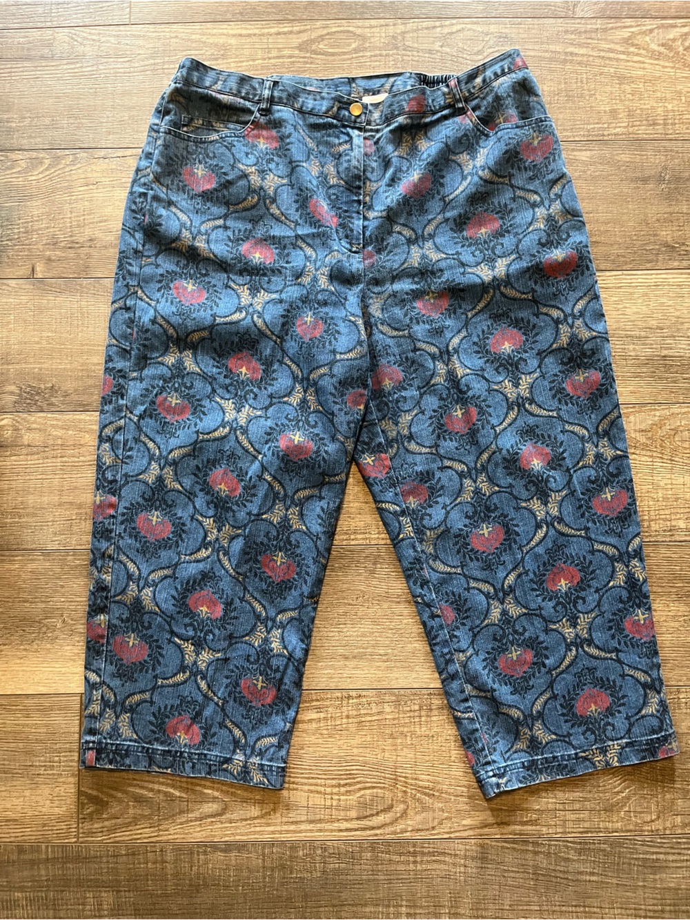 Ruby Rd. Blue Boho Floral Print Cropped Jeans Elastic Button Waist